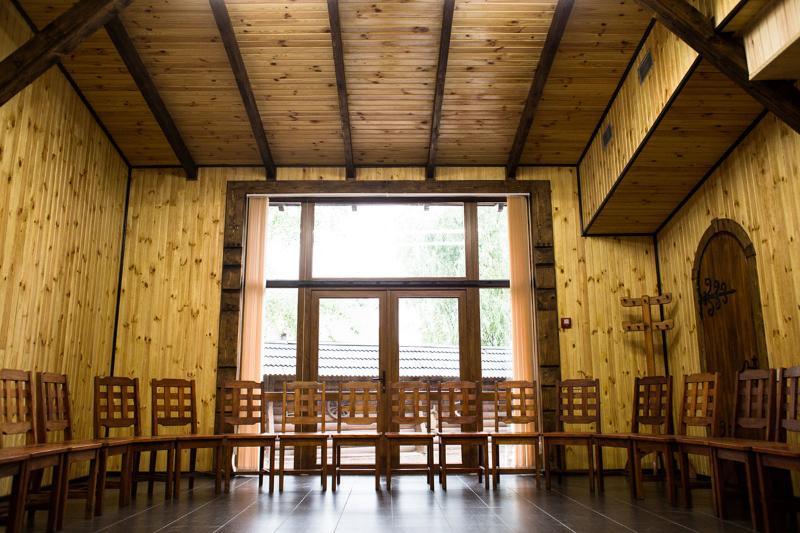 Hotel Fortetsya Hetmana Hatne ภายนอก รูปภาพ